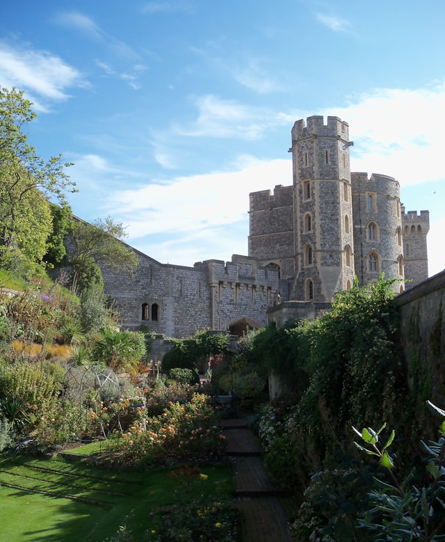 Zicht op Windsor Castle met tuinen